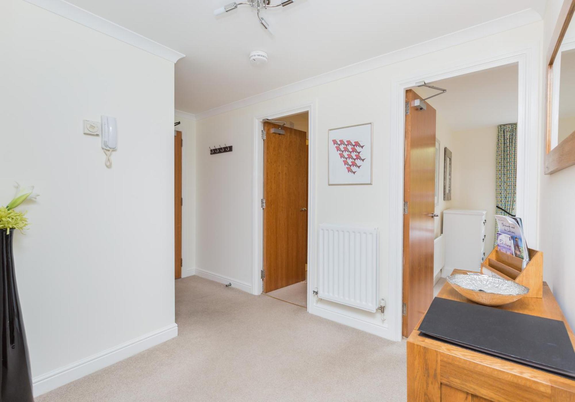 Apartamento Old Tolbooth Wynd - 388 Edimburgo Exterior foto